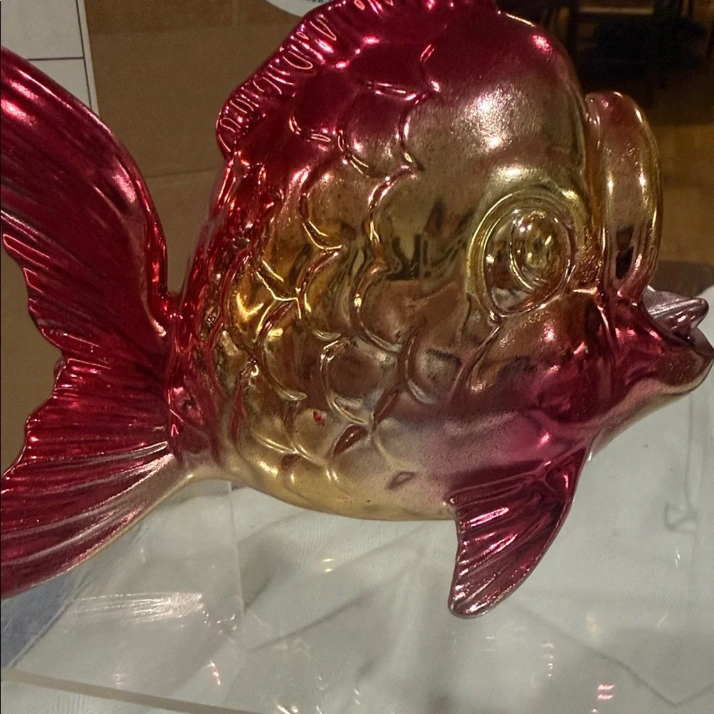 Vibrant Pink and Gold Fish Decor